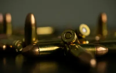 Sklep z bronią — jakie parametry broni sportowej naprawdę mają znaczenie dla strzelca?