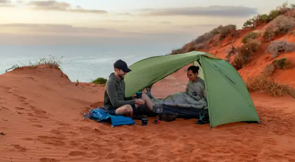 Jakie jedzenie pod namiot? Praktyczne i lekkie opcje na camping